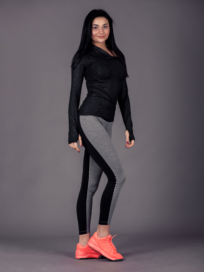 Reebok Women's Regular fit T-Shirt And Hosiery Grey Track Pant